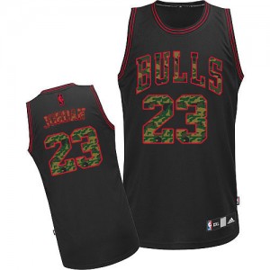 Maillot Authentic Chicago Bulls NBA Fashion Camo noir - #23 Michael Jordan - Homme
