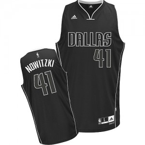 Maillot NBA Dallas Mavericks #41 Dirk Nowitzki Noir Blanc Adidas Swingman Fashion - Homme