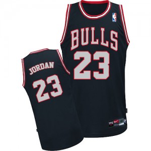 Maillot Adidas Noir / Blanc Swingman Chicago Bulls - Michael Jordan #23 - Homme