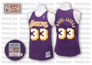 Los Angeles Lakers Mitchell and Ness Kareem Abdul-Jabbar #33 Throwback Authentic Maillot d'équipe de NBA - Violet pour Homme