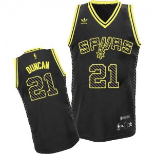 Maillot Adidas Noir Electricity Fashion Swingman San Antonio Spurs - Tim Duncan #21 - Homme