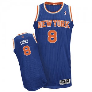 New York Knicks #8 Adidas Road Bleu royal Authentic Maillot d'équipe de NBA Promotions - Robin Lopez pour Femme