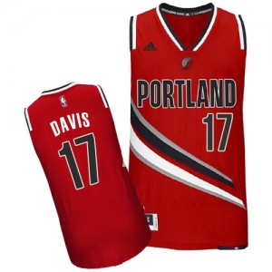Maillot NBA Portland Trail Blazers #17 Ed Davis Rouge Adidas Swingman Alternate - Homme