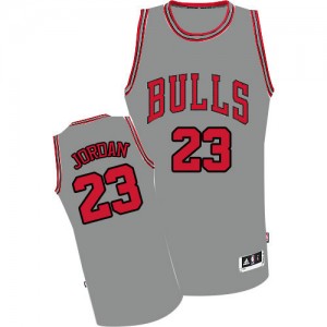 Maillot NBA Chicago Bulls #23 Michael Jordan Gris Adidas Authentic - Homme