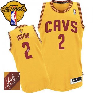 Maillot NBA Or Kyrie Irving #2 Cleveland Cavaliers Alternate Autographed 2015 The Finals Patch Authentic Homme Adidas