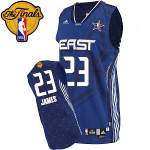 Maillot NBA Bleu LeBron James #23 Cleveland Cavaliers 2010 All Star 2015 The Finals Patch Swingman Homme Adidas