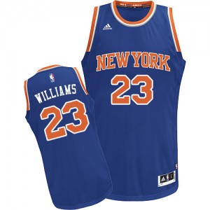 Maillot Adidas Bleu royal Road Swingman New York Knicks - Derrick Williams #23 - Homme