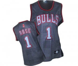 Maillot NBA Chicago Bulls #1 Derrick Rose Noir Adidas Authentic Rhythm Fashion - Femme