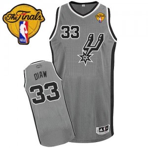 Maillot NBA Gris argenté Boris Diaw #33 San Antonio Spurs Alternate Finals Patch Authentic Homme Adidas