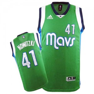 Maillot NBA Dallas Mavericks #41 Dirk Nowitzki Vert Adidas Swingman - Homme